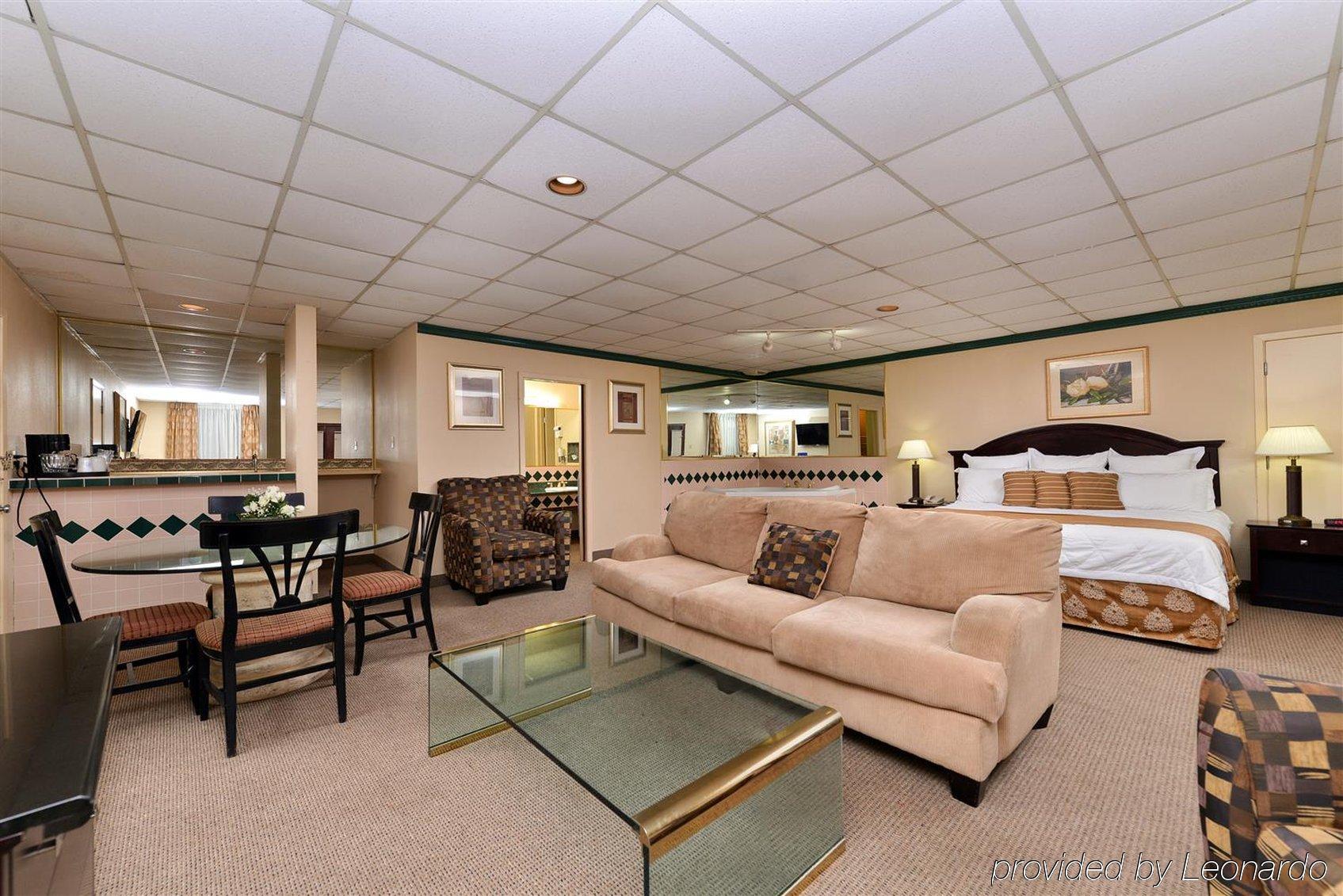 Americas Best Value Inn And Suites Victoria Esterno foto
